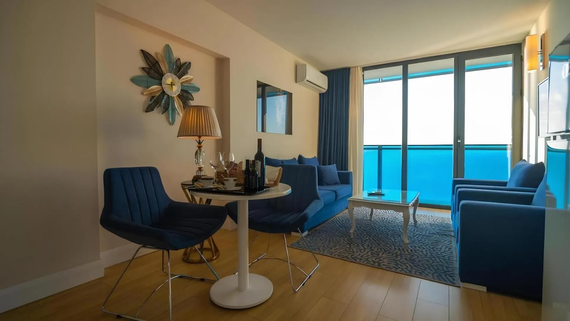 Batumi Orbi Aparthotel Sea Wiew 0*,  Georgia