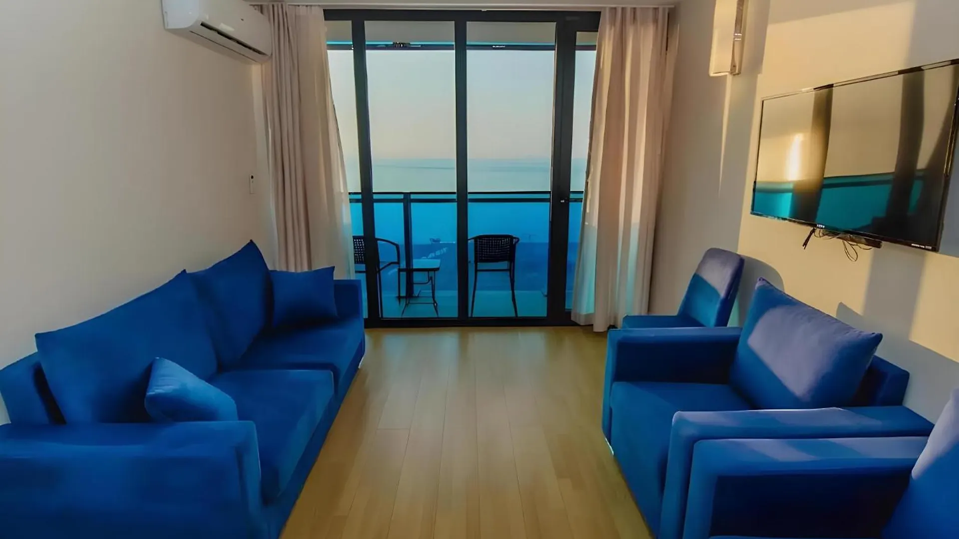 Batumi Orbi Aparthotel Sea Wiew