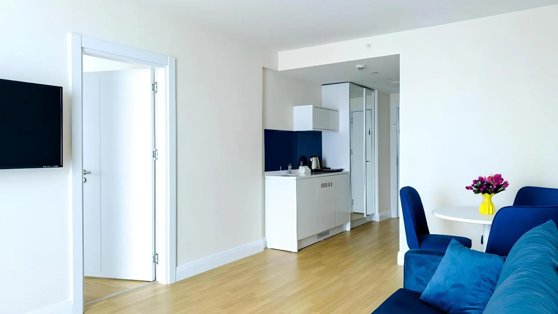 Batumi Orbi Aparthotel Sea Wiew 0*,