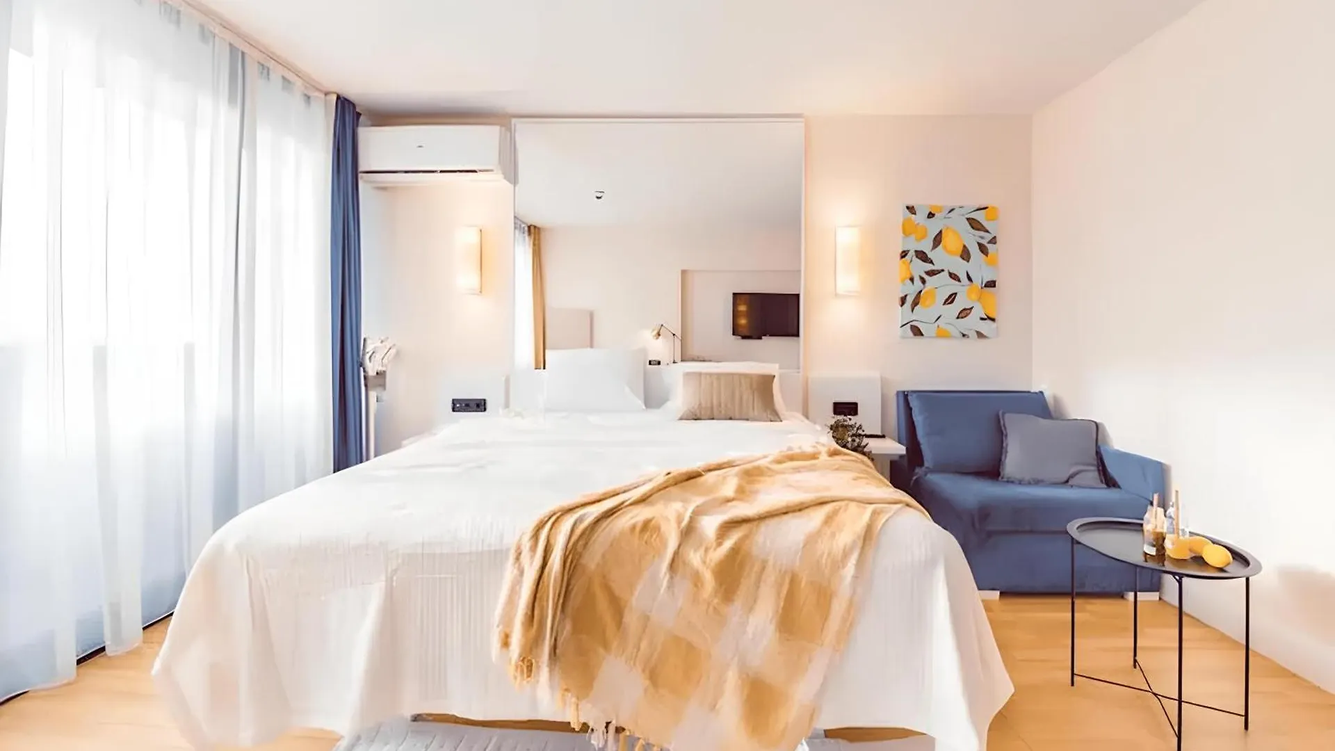 Batumi Orbi Aparthotel Sea Wiew 0*,  Georgia
