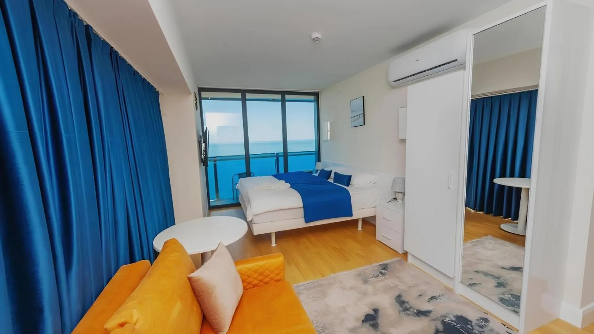 Batumi Orbi Aparthotel Sea Wiew